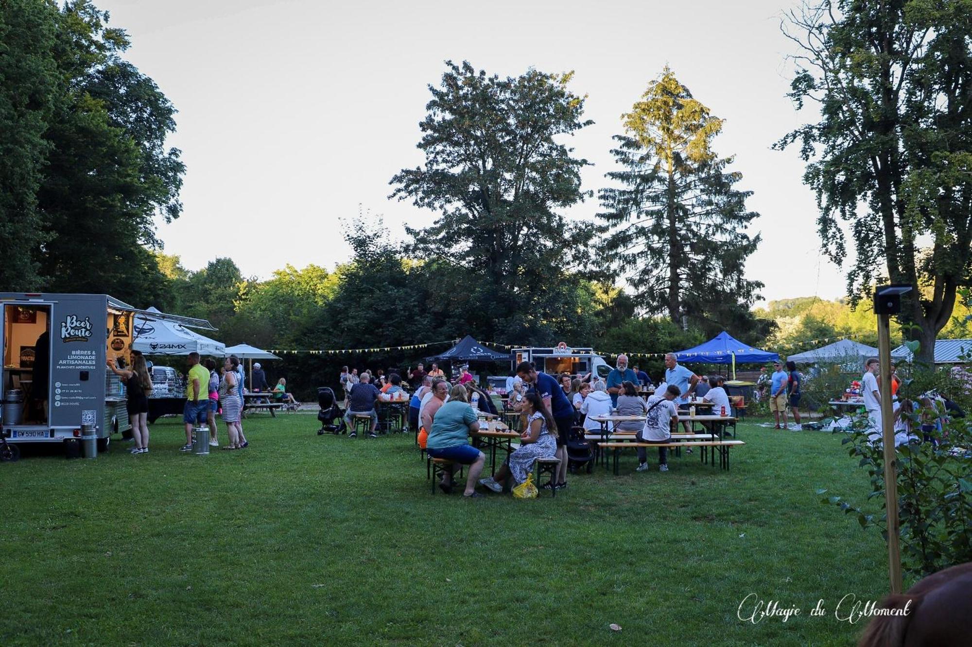 Camping La Sabliere Saint-Jans-Cappel Exterior photo